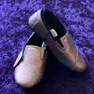 “SO” Multicolored Faux Fur Lined Slippers New Size Medium